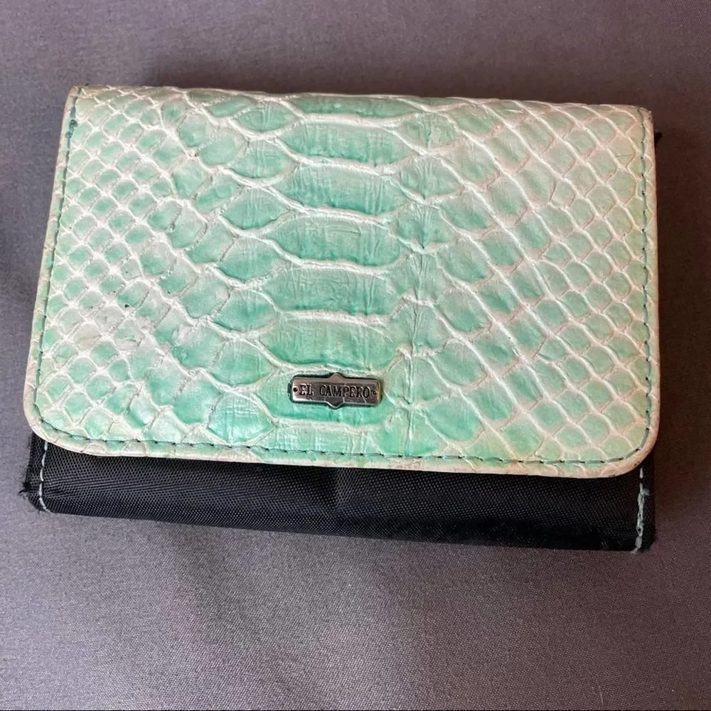 el campero Blue & Black Ombre Snake Skin foldable Wallet with multiple pockets